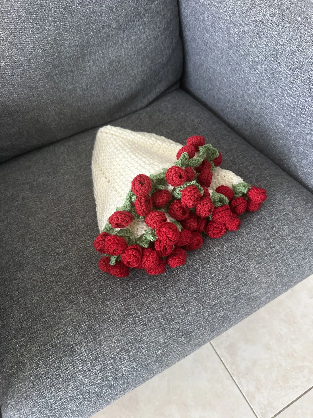 The Bouquet clutch, full view