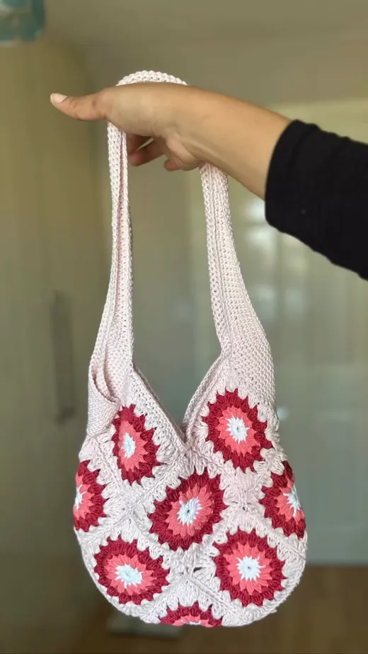 A handmade Fatimade granny-square crochet tote